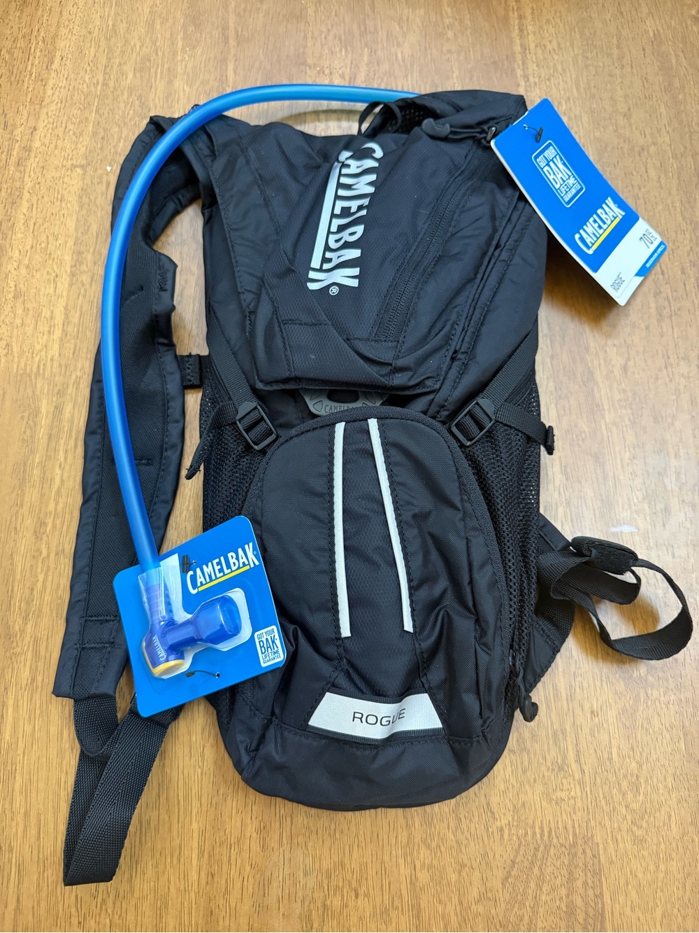 NWT CamelBak Rogue Hydration Pack • Black 70oz • Discontinued